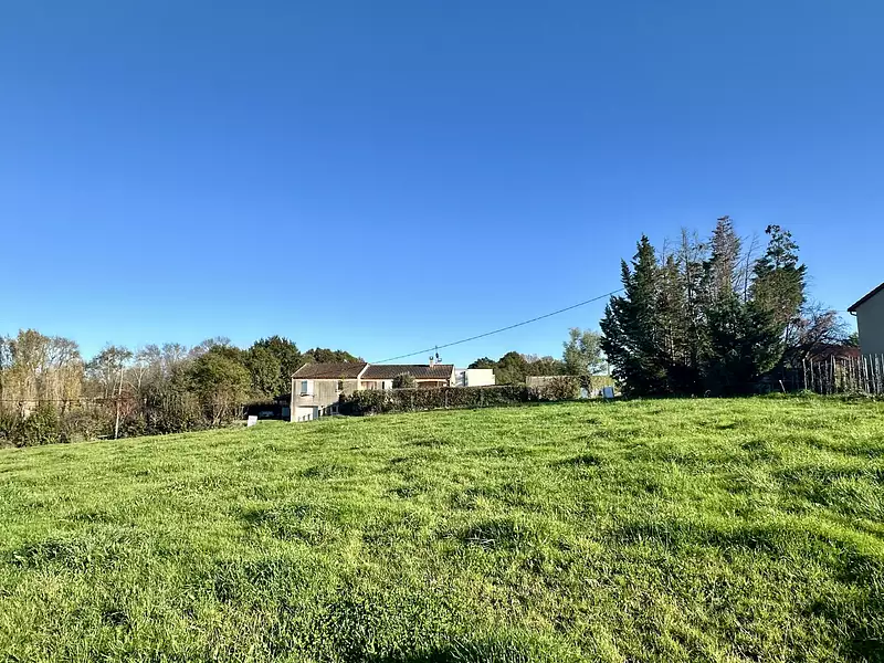 Terrain, 1 200 m²