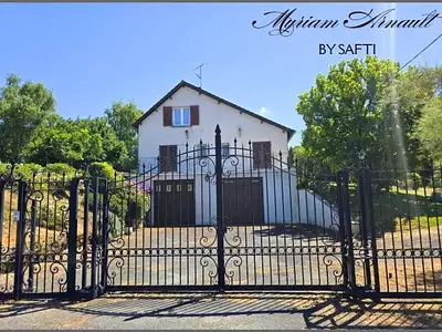 Maison, 245 m²