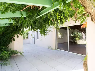 Maison, 220 m²