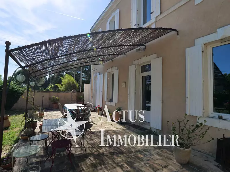 Maison, 145 m²