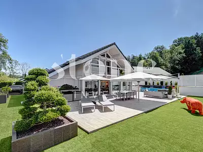 Maison, 163 m²