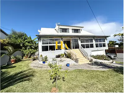 Maison, 303 m²