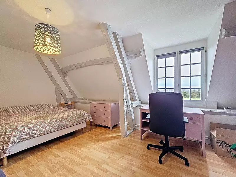 Maison, 210 m²