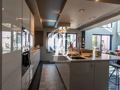 Maison, 238 m²