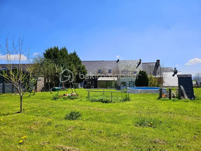 Maison, 280 m²