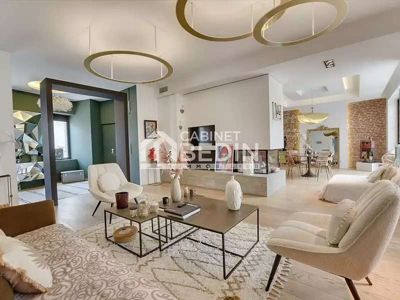 Maison, 400,3 m²