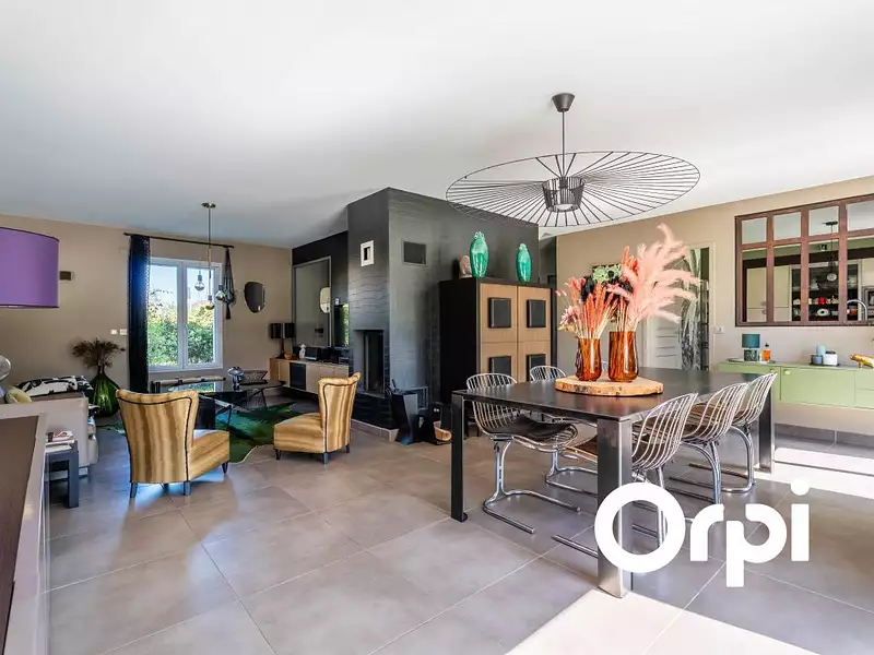 Maison, 158 m²