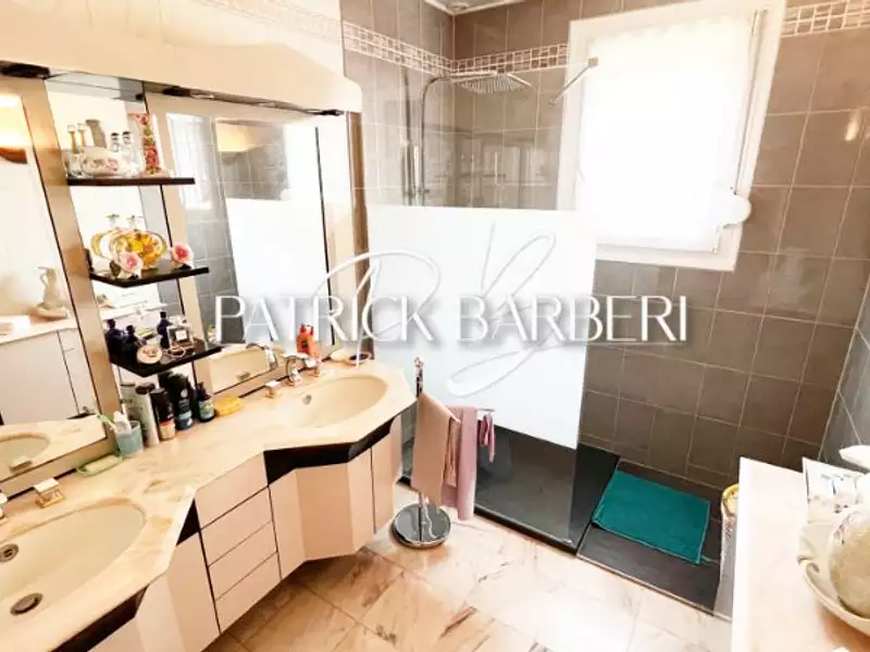 Maison, 135 m²