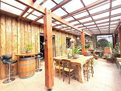 Maison, 180 m²
