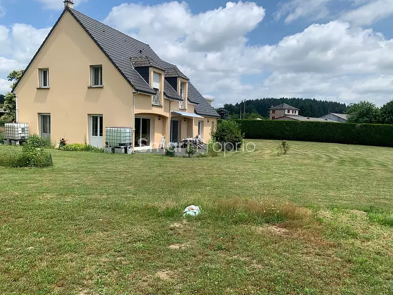Maison, 156 m²