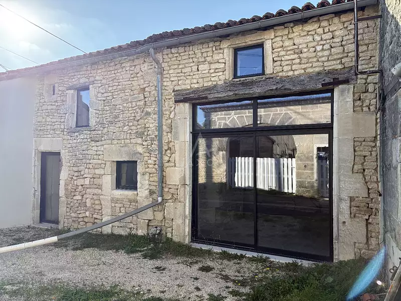 Maison, 240 m²