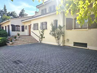 Maison, 280 m²