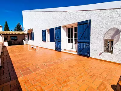 Maison, 248 m²