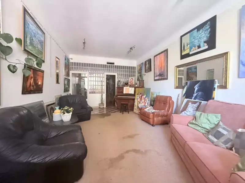 Immeuble, 215 m²