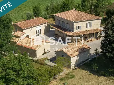 Maison, 267 m²