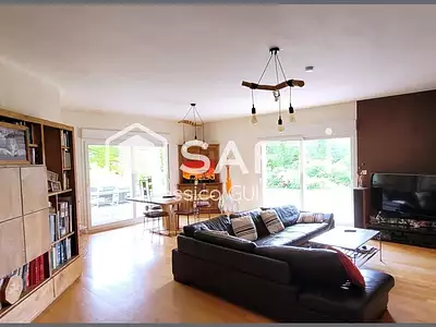 Maison, 141 m²