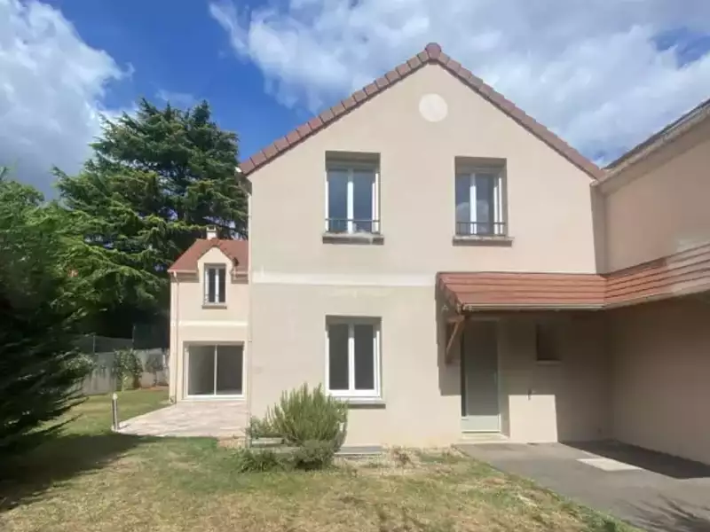 Maison, 166 m²