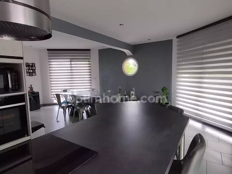 Maison, 157 m²
