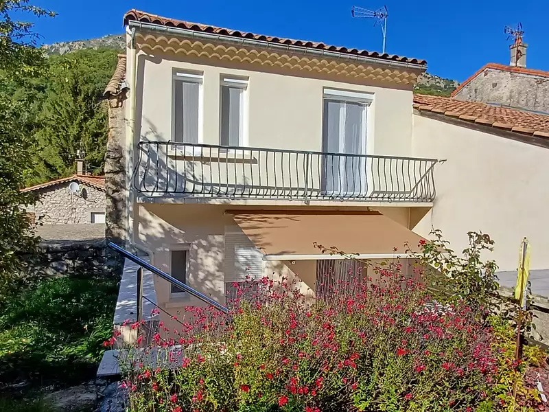 Maison, 77 m²