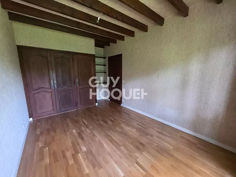Maison, 340 m²