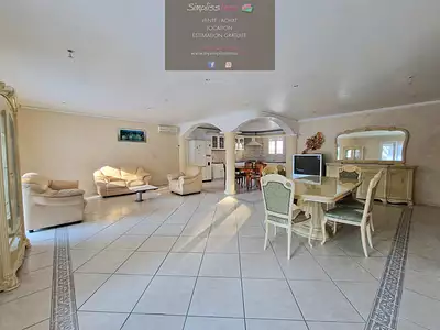 Maison, 115 m²