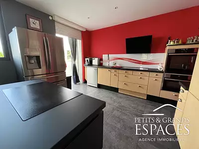 Maison, 167 m²