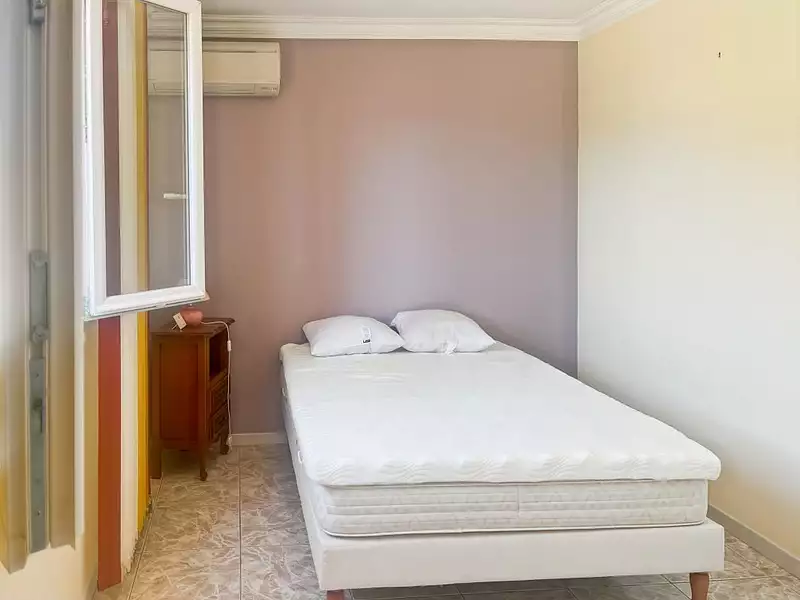 Maison, 230 m²