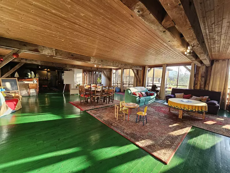 Maison, 680 m²