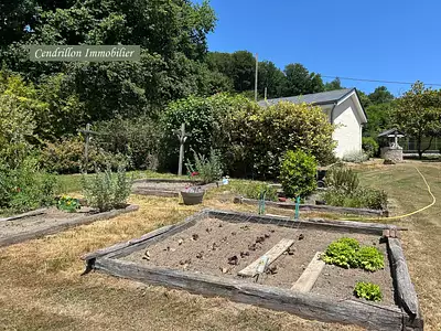 Maison, 240 m²
