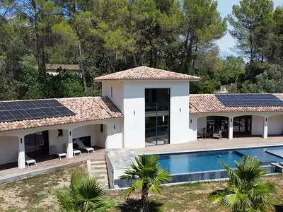 Maison, 250 m²