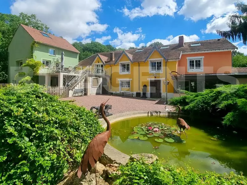 Maison, 807 m²