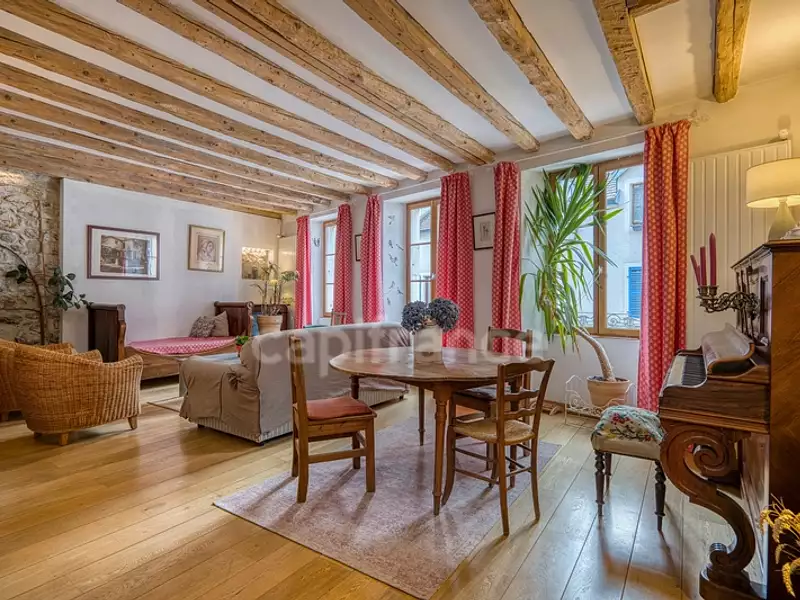 Maison, 280 m²