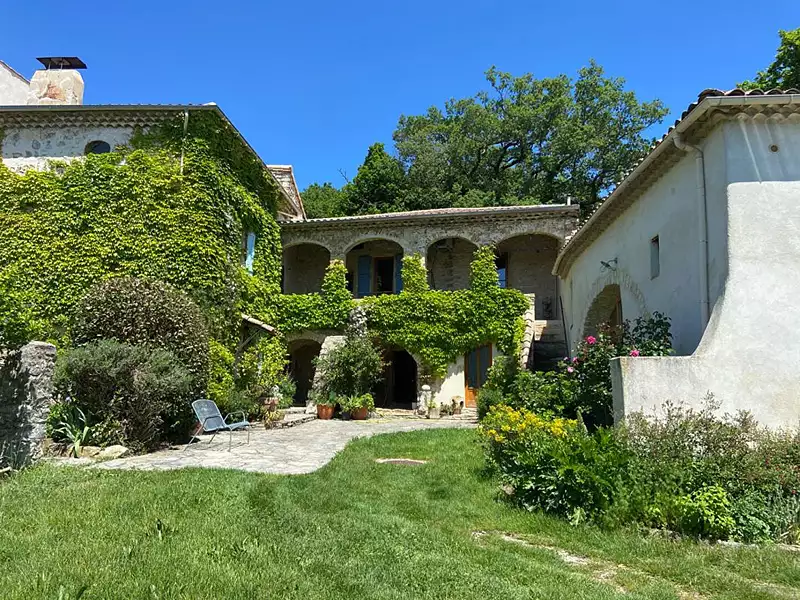 Maison, 330 m²