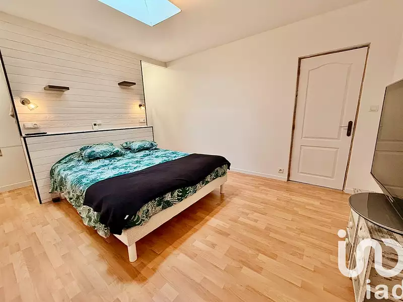 Maison, 303 m²