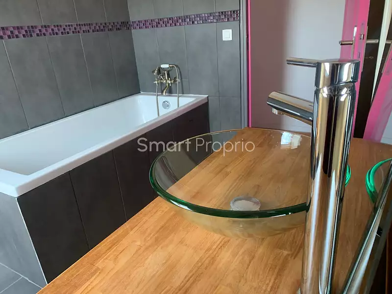 Maison, 156 m²