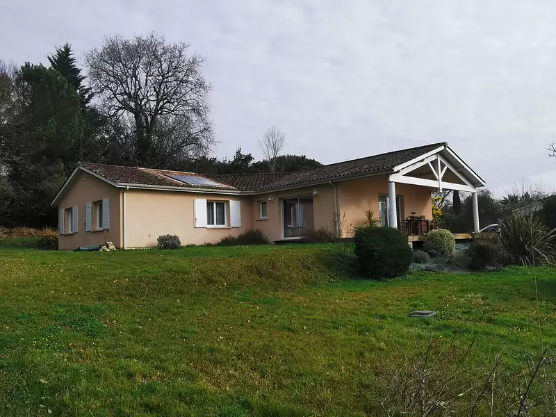 Maison, 157 m²