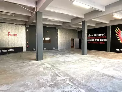 Divers, 3 000 m²