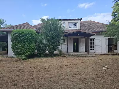 Maison, 196 m²