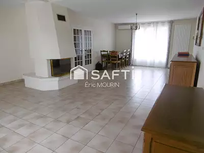 Maison, 204 m²