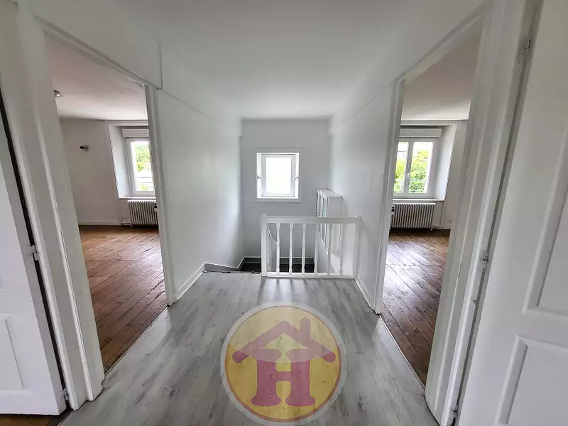 Maison, 211,08 m²