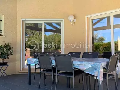 Maison, 147 m²