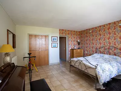 Maison, 235 m²
