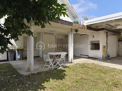 Maison, 244 m²
