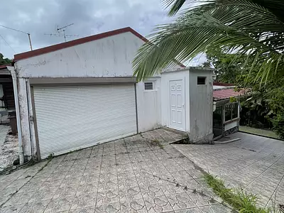 Maison, 220 m²