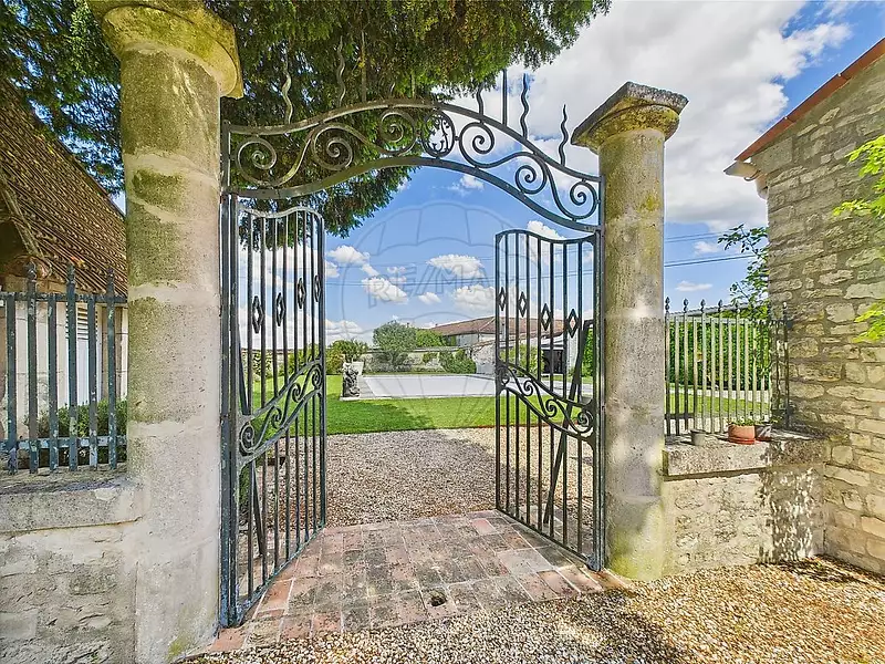 Maison, 462 m²