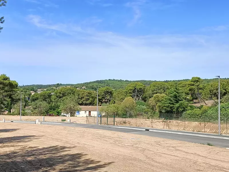 Terrain, 622 m²