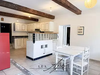 Maison, 280 m²