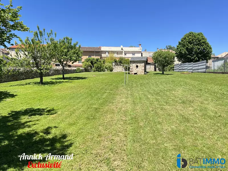 Maison, 242 m²