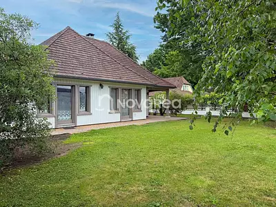 Maison, 166 m²