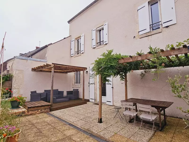 Maison, 163 m²